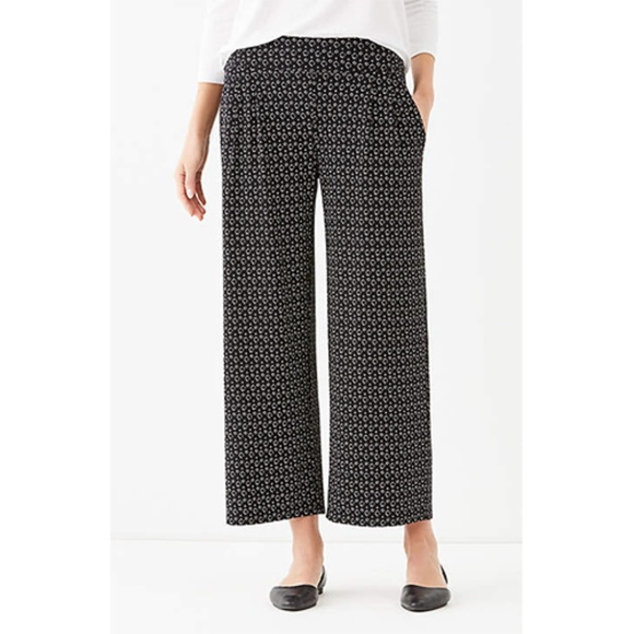 J Jill Full Leg Pleated Cropped Pants 